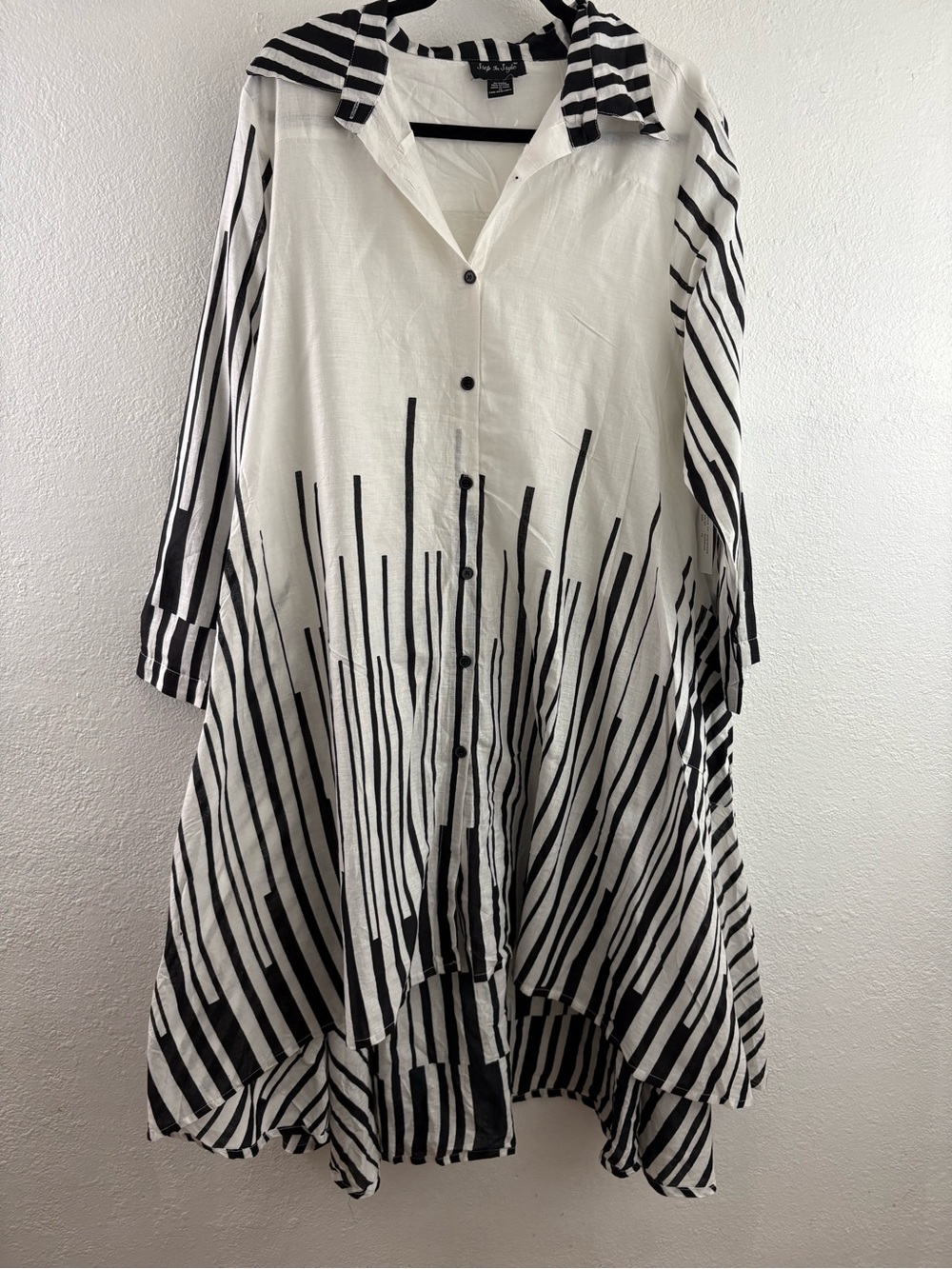 Step in Style  black and white striped hi-low shirt dress size 1X